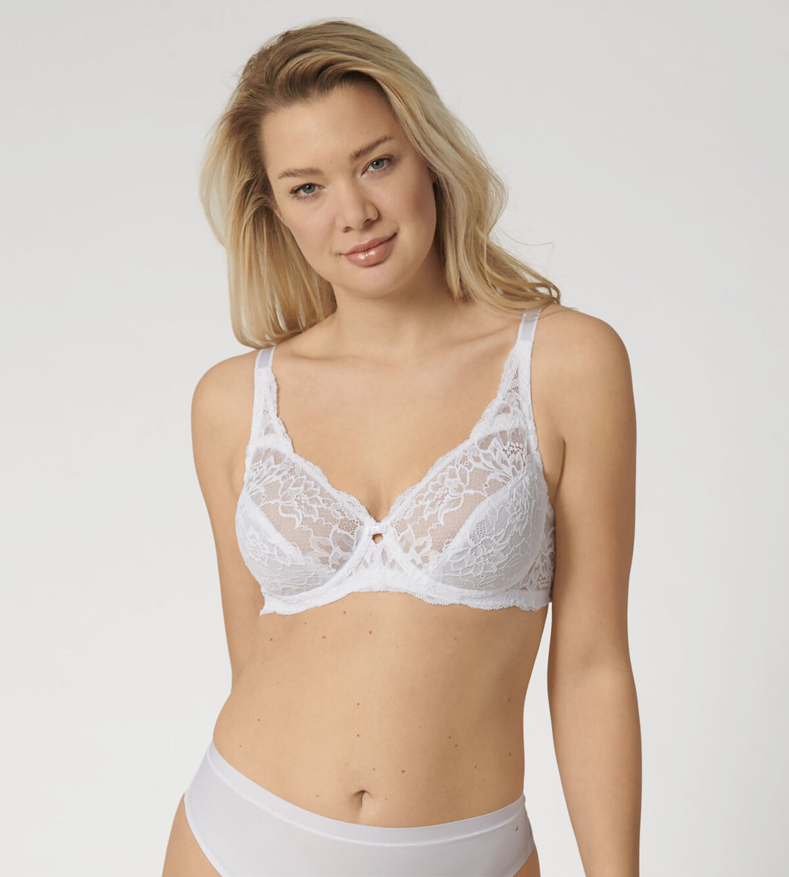 Pretty Secrets Ella Lace White Moulded Padded Wired Multiway Bra