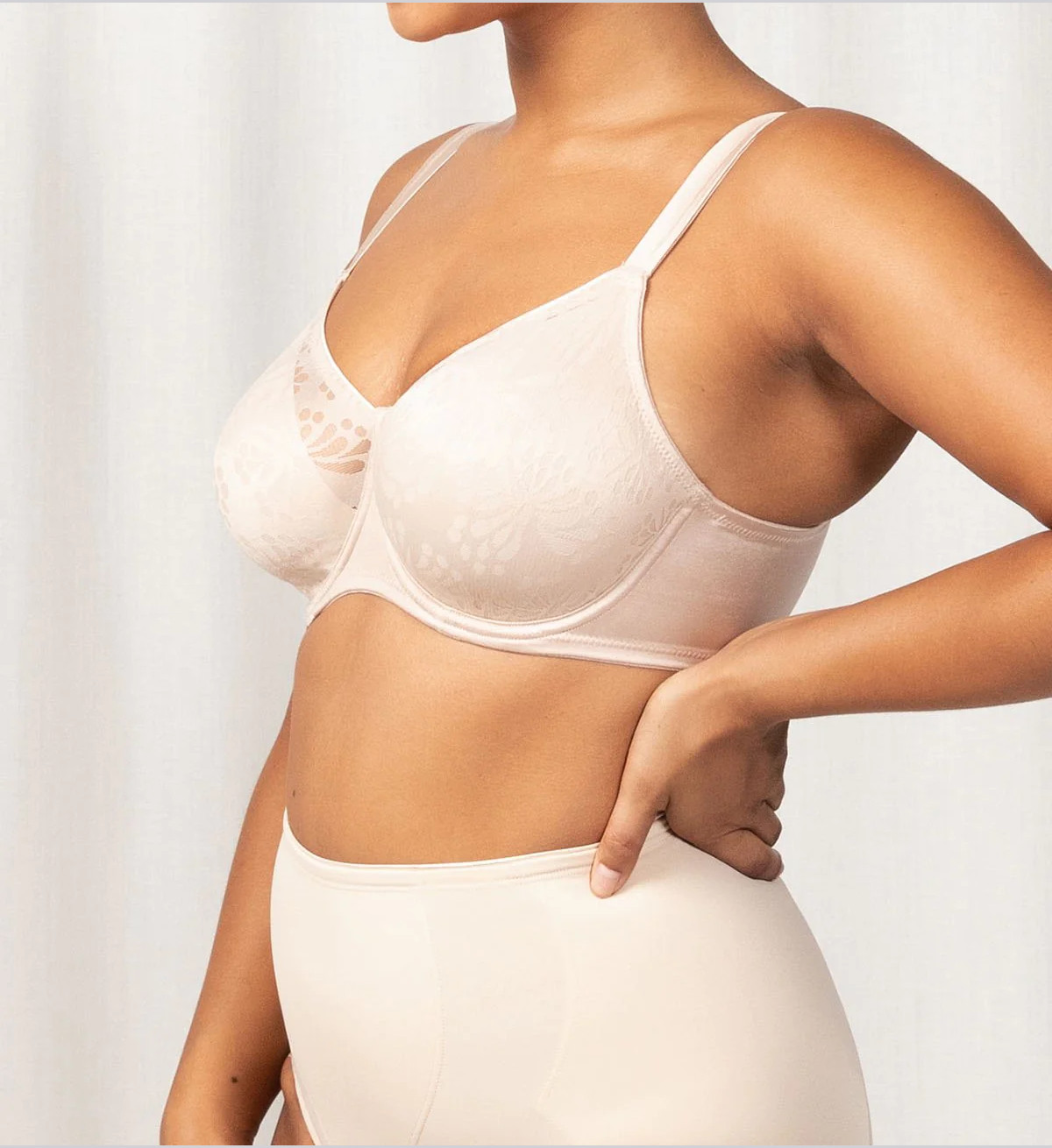 Lacy Wirefree Minimiser Bra by Triumph Online, THE ICONIC